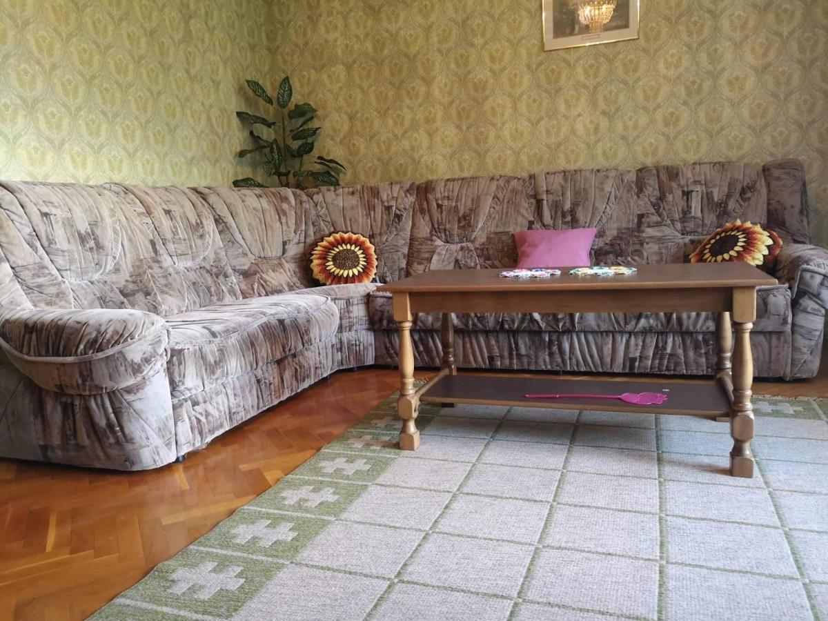 Apartma Floncna Apartment โบเว็ก ภายนอก รูปภาพ